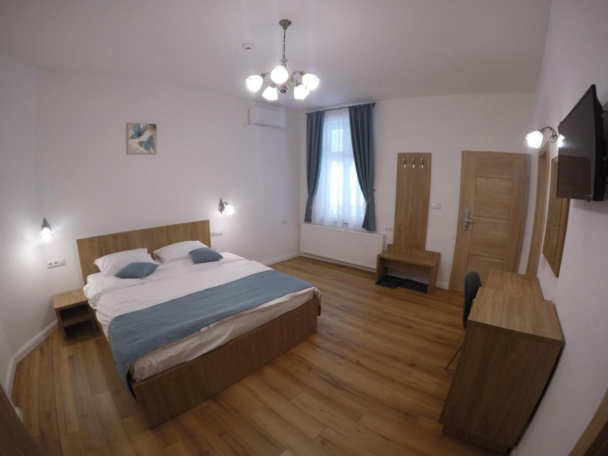 Casa Bacila Hotel Sibiu Exterior photo
